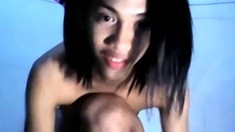 Amazing Filipino Ladyboy Flashing On Cam