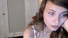 Brunette amateur teen masturbate to her boyfriend