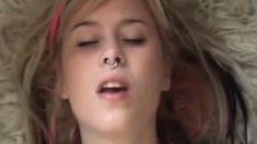 Teen face as she masturbates